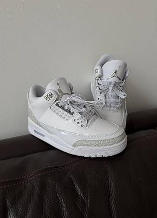 Білі кросівки унісекс air jordan 3 retro white silver х джордан 42