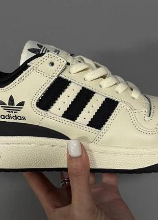 Жіночі бежеві кросівки adidas forum low beige black х форум 36