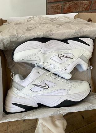 Білі кросівки унісекс nike m2k tekno essential white black х текно 36