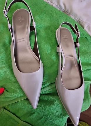 Слимбэки, беж, zara 41