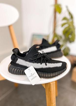 Чорні кросівки адідас їзі буст 350 унісекс adidas yeezy boost black 42