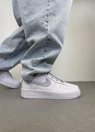 Белые кожаные кроссовки найк эйр форс унисекс nike air force white reflective 39