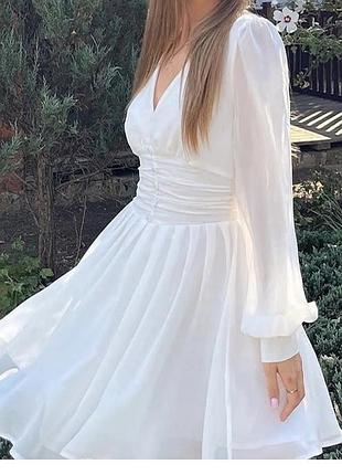 Жіноча біла сукня el.milas, розмір m