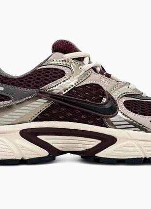 Сірі кросівки унісекс nike zoom vomero 5 runner burgundy grey х вомеро 39