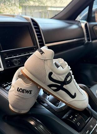 Білі кросівки унісекс loewe ballet runner white black gum х лойве 39