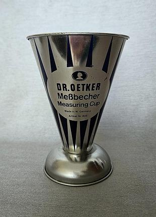 Вінтажний мірний стакан dr. oetker meßbecher №825 (західна німеччина, 1950-70-ті)