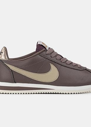 Женские бежевые кроссовки nike cortez smokey mauve beige х кортез 40
