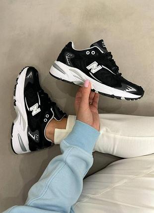 Чёрные кроссовки унисекс new balance 725 black white х нью беланс 38