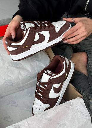 Белые кроссовки унисекс nike sb dunk low sail red sepia metallic gold х данк 40