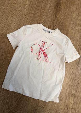 Футболка calvin klein xs