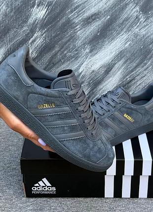 Серые мужские кроссовки adidas gazelle grey х газель 44