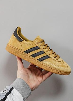 Бежевые кроссовки унисекс adidas spezial brown white х адидас 45