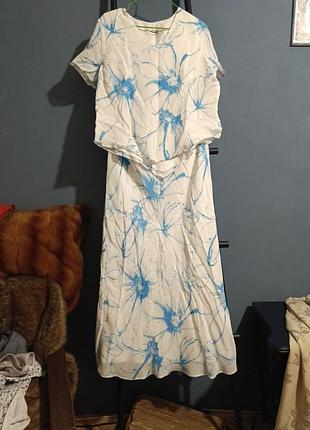 Костюм из вискозы