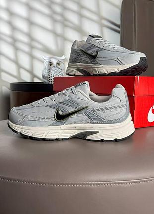 Мужские кроссовки nike initiator light grey beige