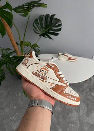Женские бежевые кроссовки jordan 1 low travis scott labubu beige х джордан 36
