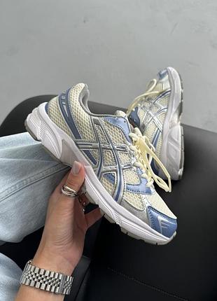 Жіночі бежеві кросівки asics gel 1130 beige blue silver х ассікс 37