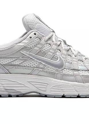 Жіночі білі кросівки nike p-6000 se summit white wolf vast grey х найк 36