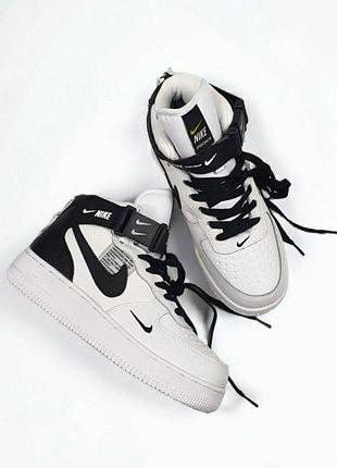 Білі кросівки унісекс nike air force utility high white black winter fur x ейр форс 44