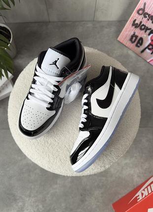 Черно-белые кроссовки унисекс air jordan 1 low concord х джордан 40
