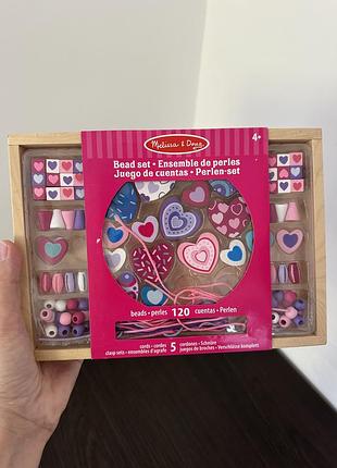 Набір дерев'яних намистин «сердечка» від бренду melissa & doug