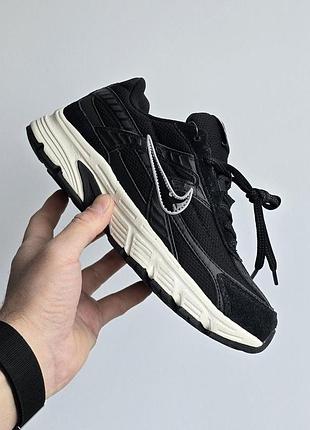 Чорні кросівки унісекс nike initiator black white gore-tex termo х найк 45