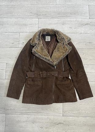 Жіноча замшева куртка morena leather з хутряним коміром, розмір 38 (м)