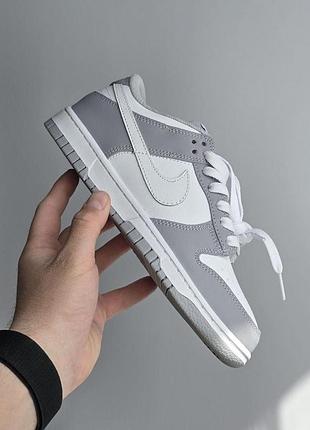 Жіночі сірі кросівки nike sb dunk low grey white х данк 37