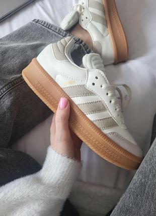 Бежевые женские кроссовки adidas samba xlg beige x самба 36