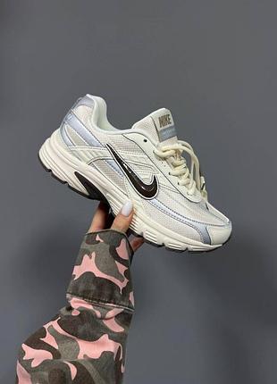 Бежеві жіночі кросівки nike initiator cream silver gore-tex х найк 40