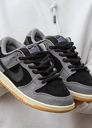 Сірі кросівки унісекс nike sb dunk low black grey brown х данк 44