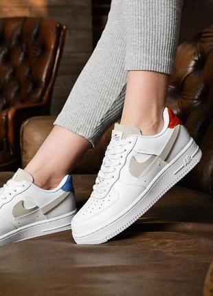 Білі шкіряні кросівки найк ейр форс унісекс nike air force 1 low white lx 37
