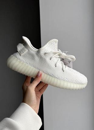 Білі кросівки адідас їзі буст 350 унісекс adidas yeezy boost 350 v2 triple white 41