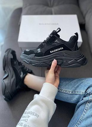 Кросівки унісекс баленсіага тріпл с balenciaga triple s black (люкс) 37