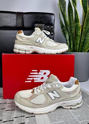 Бежевые кроссовки унисекс new balance 2002r sandstone beige х нью беланс 40