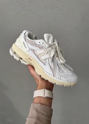 Белые кроссовки унисекс new balance 1906d white beige х нью беланс 42