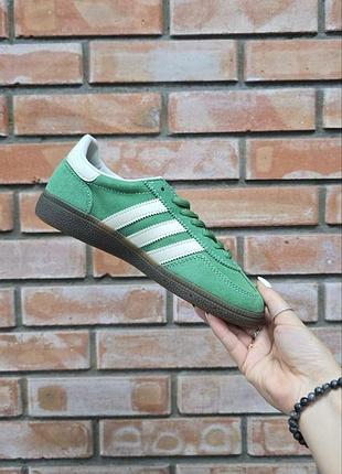 Зелёные кроссовки унисекс adidas spezial handball preloved green white х адидас 36
