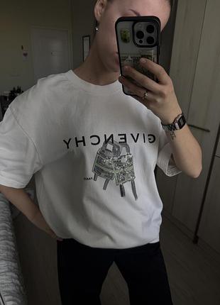 Футболка оверсайз