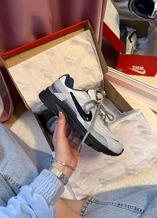 Сірі кросівки унісекс nike initiator grey black blue х найк 38