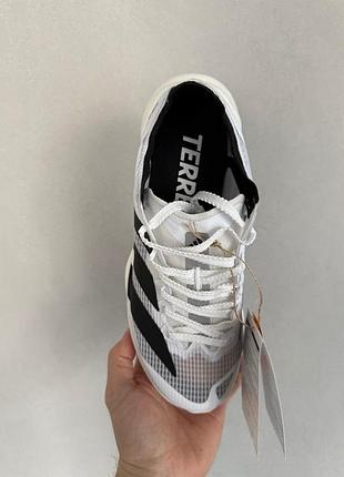 Белые мужские кроссовки adidas terrex adizero ultra 2 white black х террекс 41