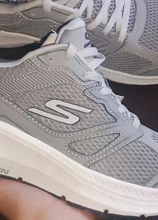 Кросівки чоловічі skechers 42.5р