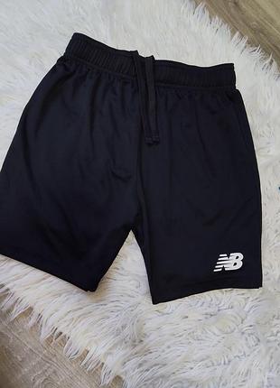 Крутые шорты new balance на рост 140-146 см в новом состоянии 🔥