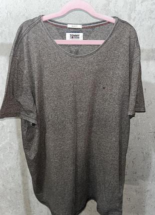 Базова футболка tommy jeans slim fit з міні-лого (оригінал / коричнева)