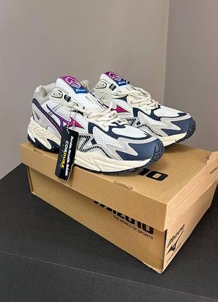 Белые мужские кроссовки mizuno adventure twe white blue pink х мизуно 41