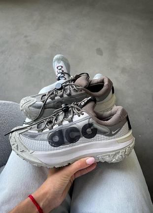 Сірі кросівки унісекс nike acg mauntain fly 2 gore-tex iron ore х маунтейн флай 37
