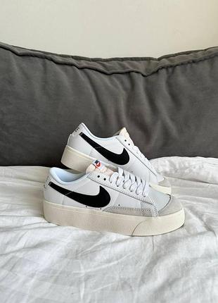 Білі кеди nike blazer low platform white унісекс найк блейзер платформа 39
