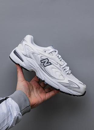 Белые кроссовки унисекс new balance 725 metallic silver х нью беланс 43