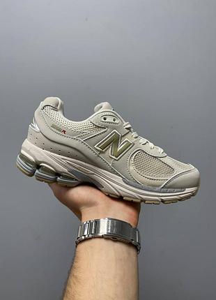 Бежеві кросівки унісекс new balance 2002r bone light aluminum leather х нью беланс 39