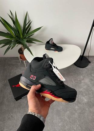 Чёрные кроссовки унисекс nike air jordan 5 retro gore tex off noir black х джордан 38