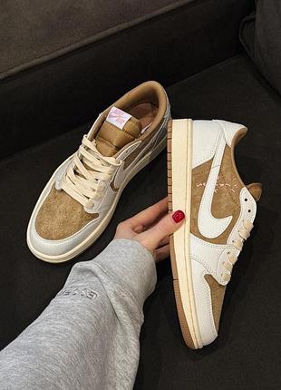 Белые кроссовки унисекс nike air jordan 1 retro low og sp travis scott sail shy pink х джордан 41