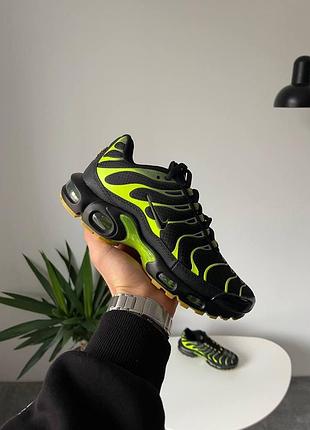 Мужские чёрные кроссовки nike air max tn plus black green х эйр макс тн 44